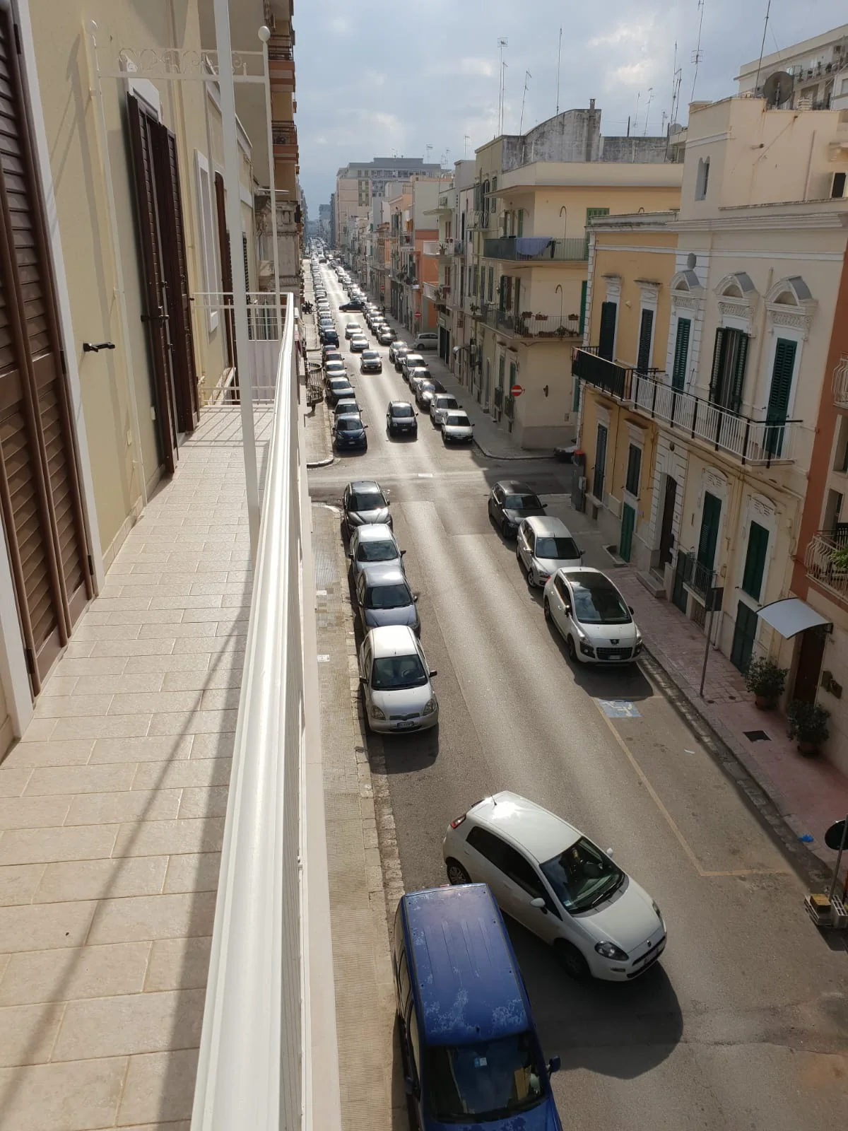 Balcone e scorcio di Monopoli